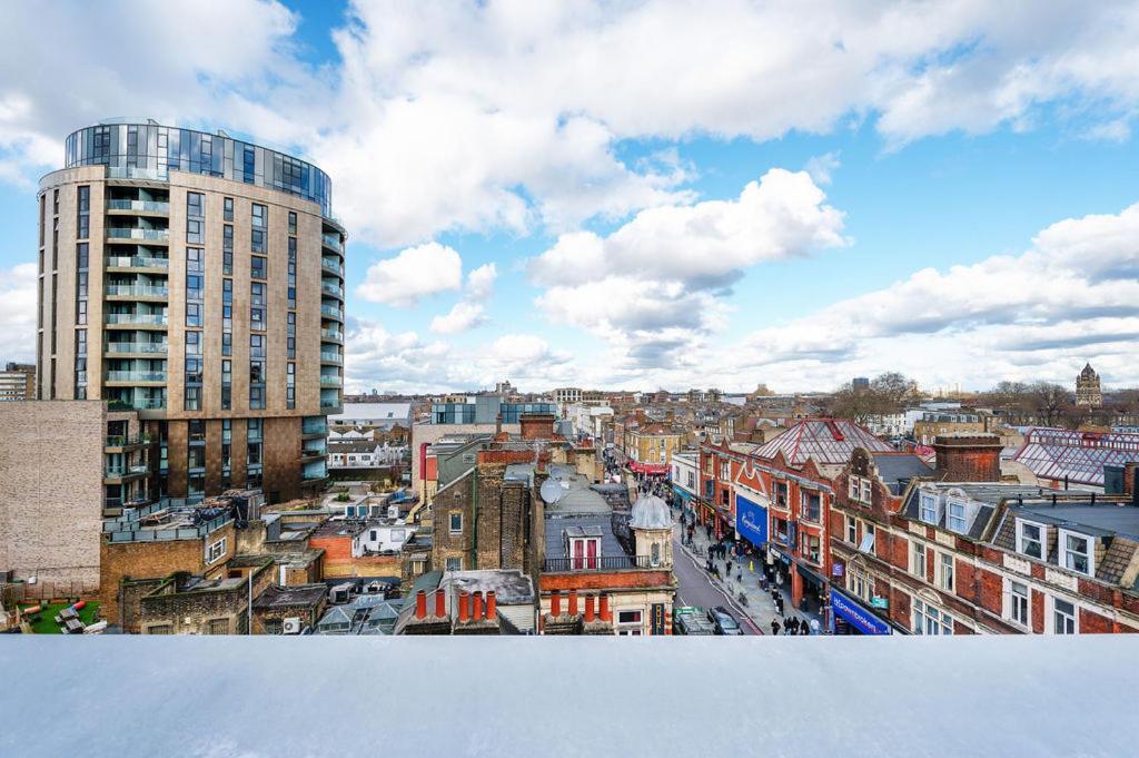Modern Serviced 3-Bedroom Flat In East Londen Buitenkant foto